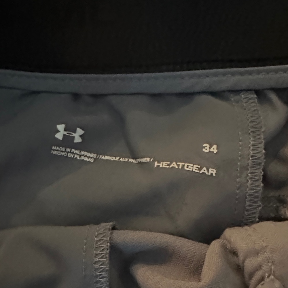 Under Armour HeatGear Charcoal Activewear